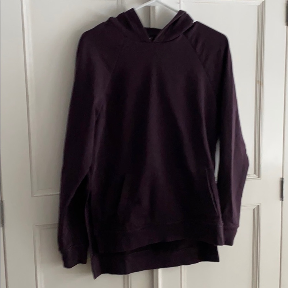 long sleeve hooded sweatshirt